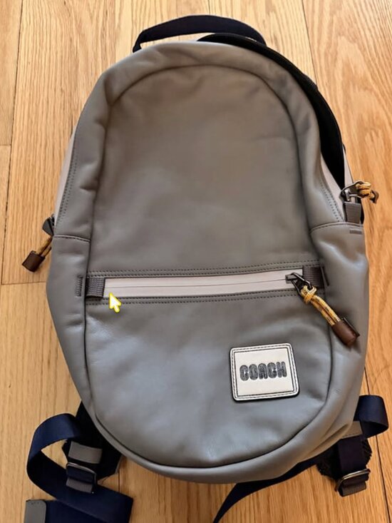 coach backpack grey Black Monogram Leather Bag Coach CU072 League Flap Backpack for men in charcoal gray leather Brand new Coach Hitch backpack.
